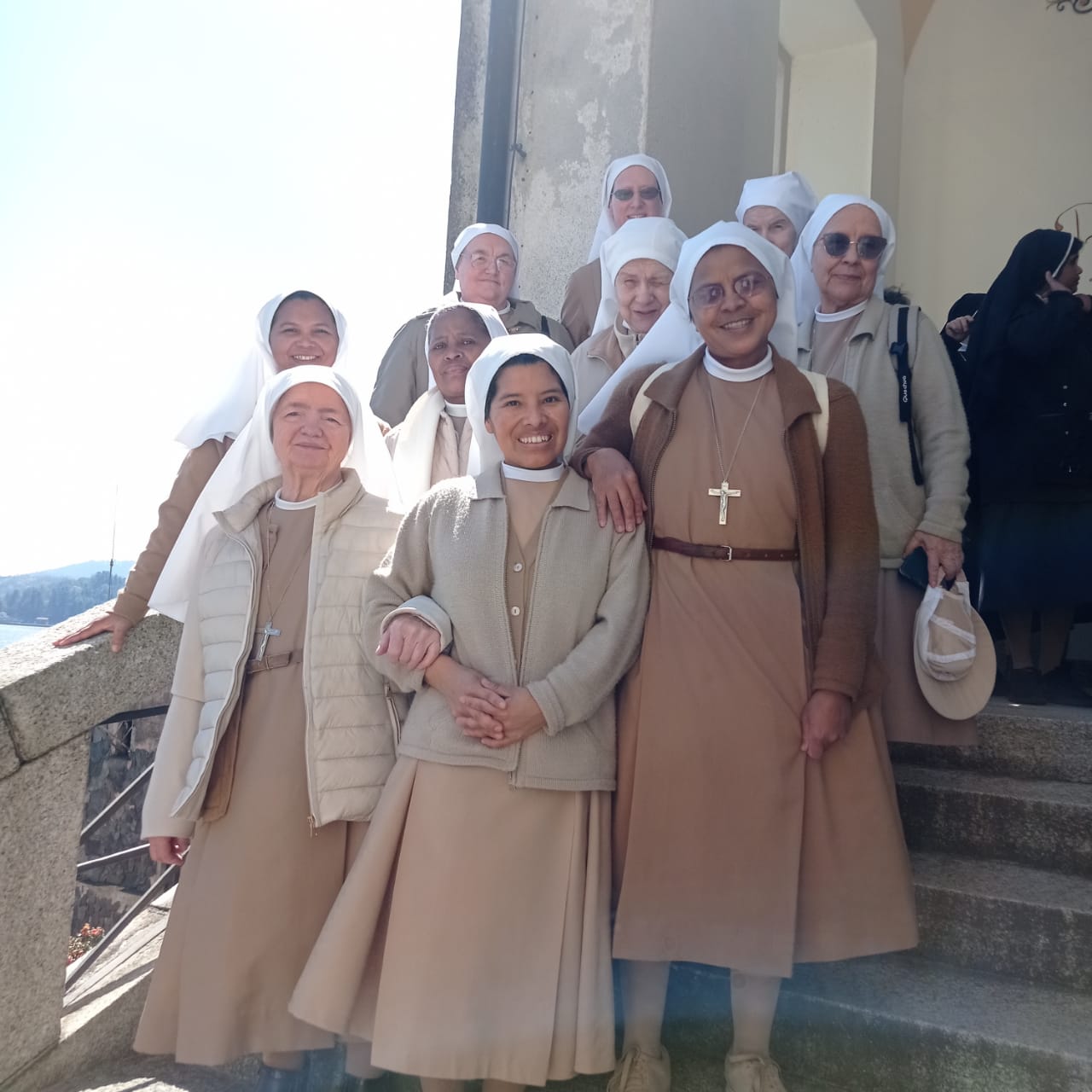Piccole Figlie del Sacro Cuore di Ges&ugrave;